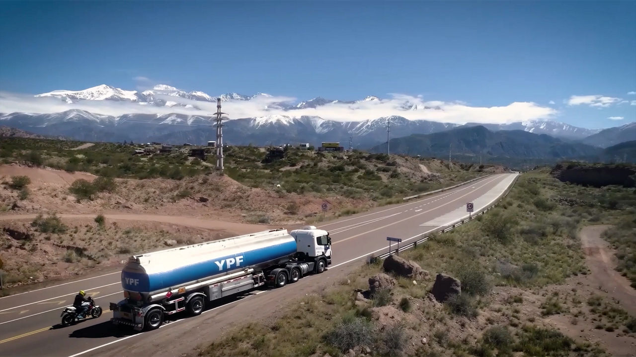 Customer success video: YPF