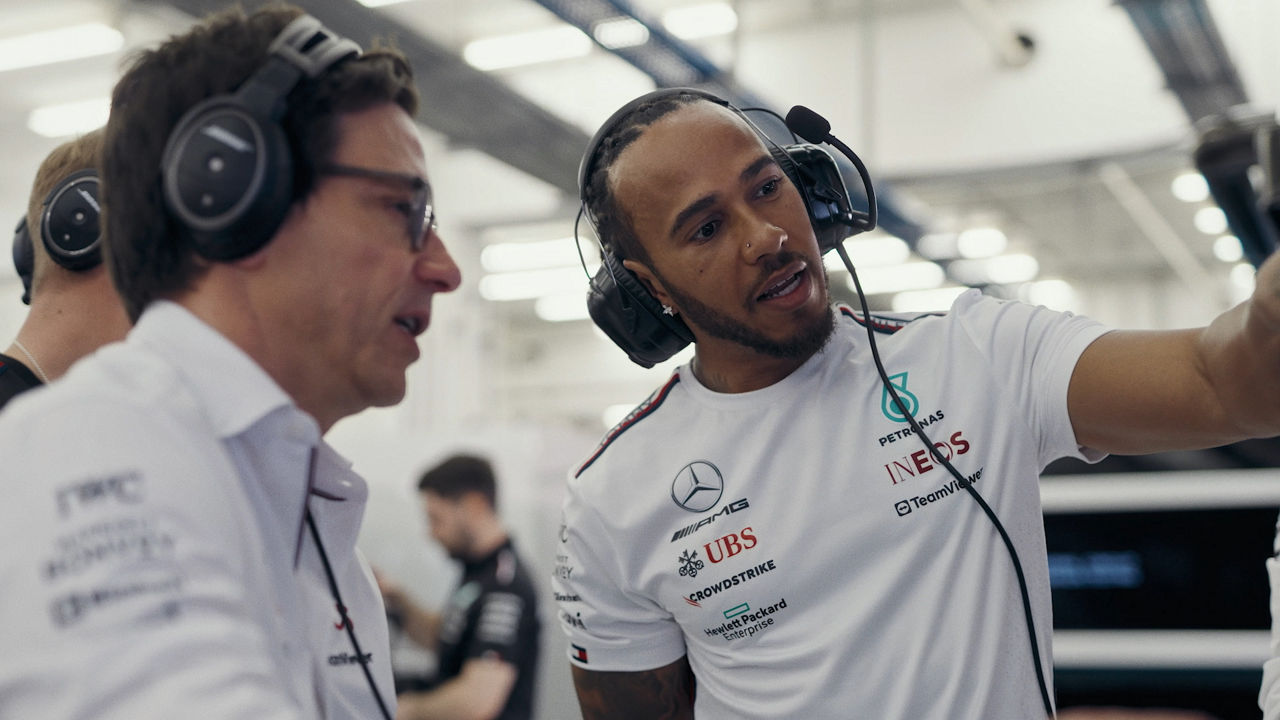 Platzhalter für das „Find Your Better“-Video mit Lewis Hamilton